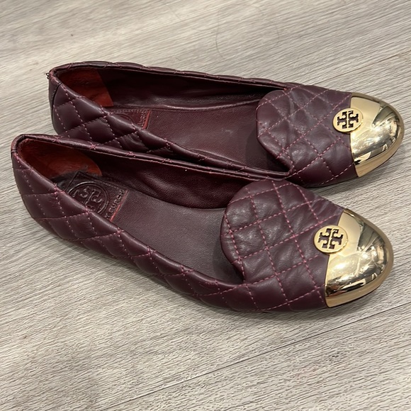Tory Burch Gold & Maroon Tufted Stitched Leather Flats Size 6 *Offers Welcome* - Picture 3 of 5